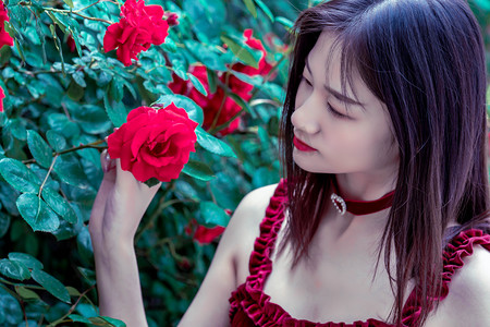 赏工艺、学“点蓝” 台湾大学生沉浸式体验景泰蓝非遗技艺